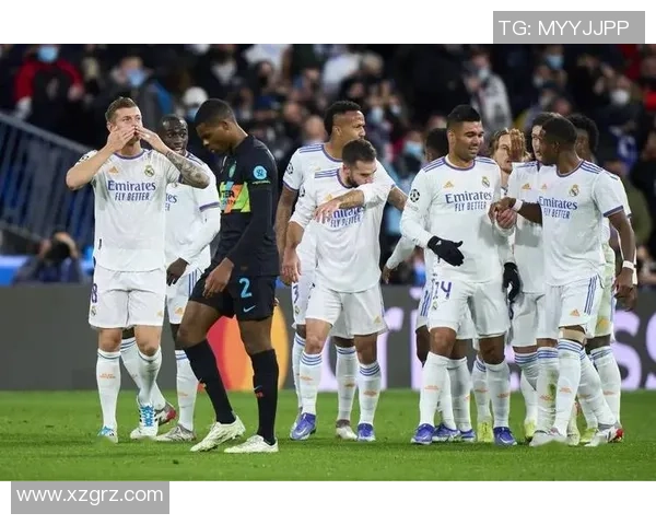 欧冠激战国米与AC米兰0比0平点球大战引发全场狂欢解析