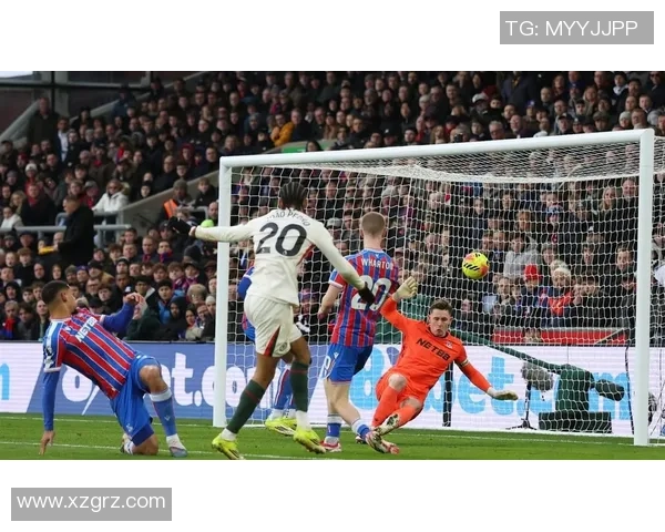 友谊赛惊现冷门曼联以三球完胜切尔西红牌事件引发全场热议 友谊赛惊现冷门曼联以三球完胜切尔西红牌事件引发全场热议