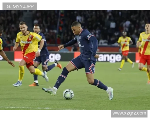 足总杯精彩对决巴黎圣日耳曼大胜拜仁引发转会热议